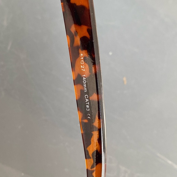 Tortoise Shell Polarized Retro Inspired High Fashion Oversize Round Sunglasses - Picture 10 of 10